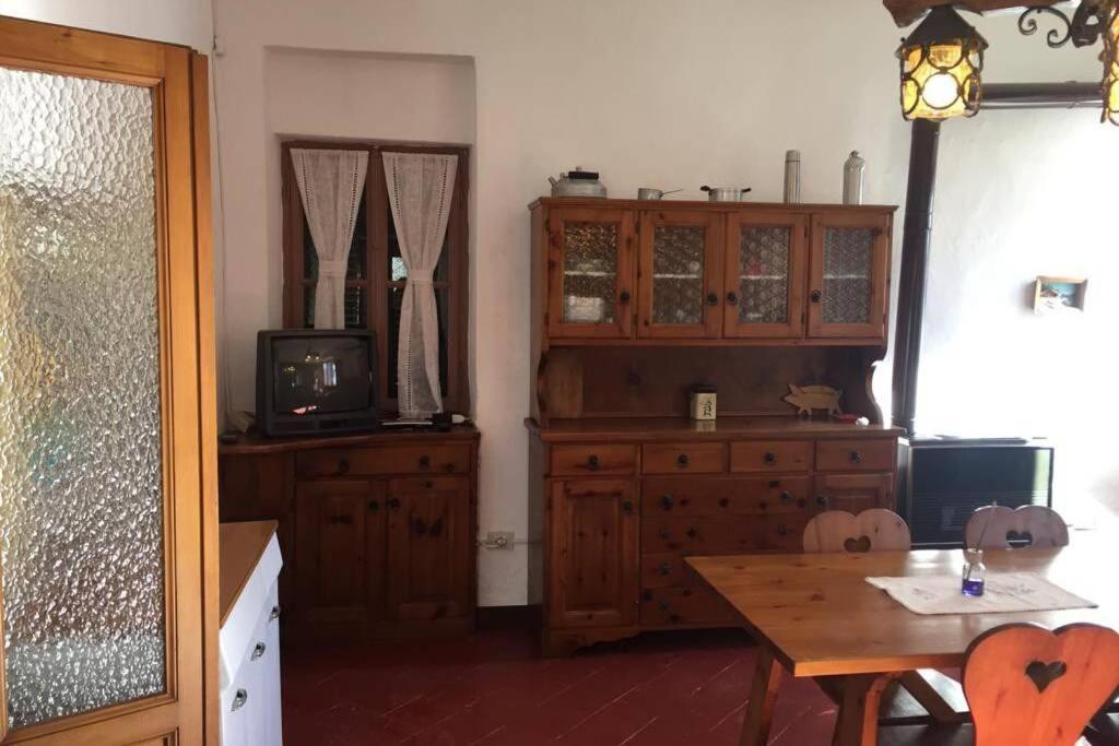 Nel Set Di Piccolo Mondo Antico Villa Viola Valsolda Екстериор снимка