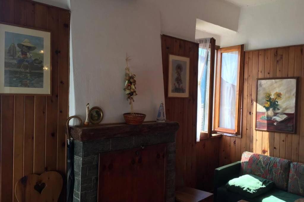 Nel Set Di Piccolo Mondo Antico Villa Viola Valsolda Екстериор снимка