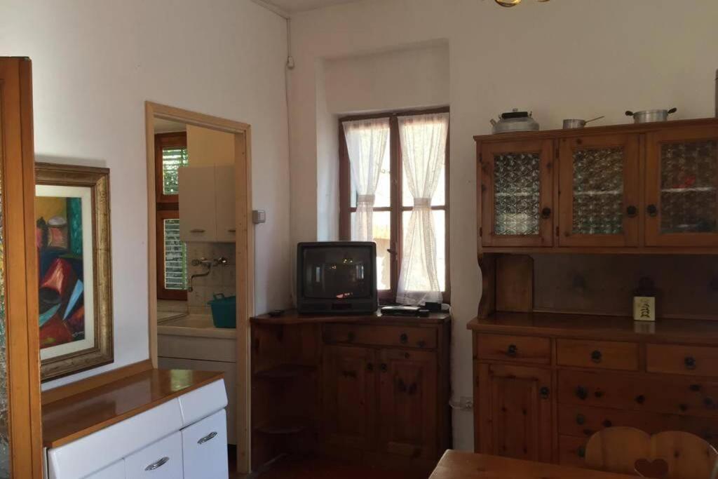 Nel Set Di Piccolo Mondo Antico Villa Viola Valsolda Екстериор снимка